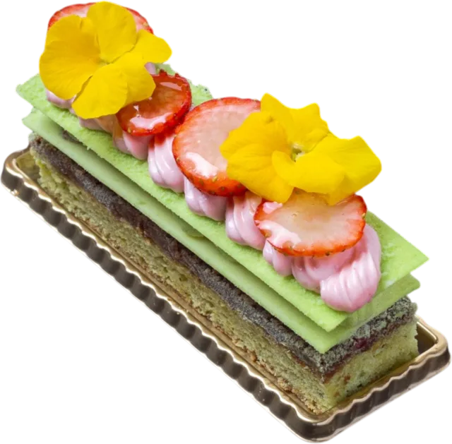 いちごとピスタチオのケーキ